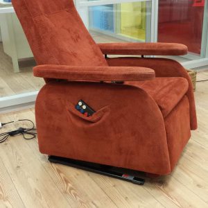 vicura-verhuur-sta-op-stoel-relaxfauteuil-doge-modulair-compact-zijkant-e1507220734984.jpg vicura-verhuur-sta-op-stoel-relaxfauteuil-doge-modulair-compact-zijkant-e1507220734984.jpg
